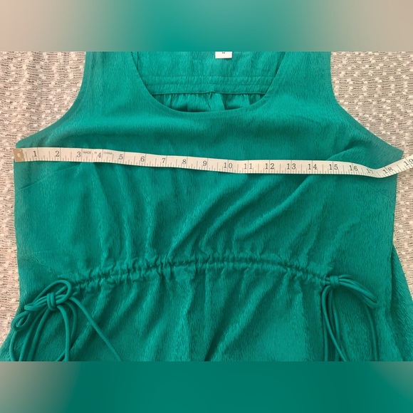Athleta Green Sleeveless Scoop Neck Sundress - Picture 4 of 5